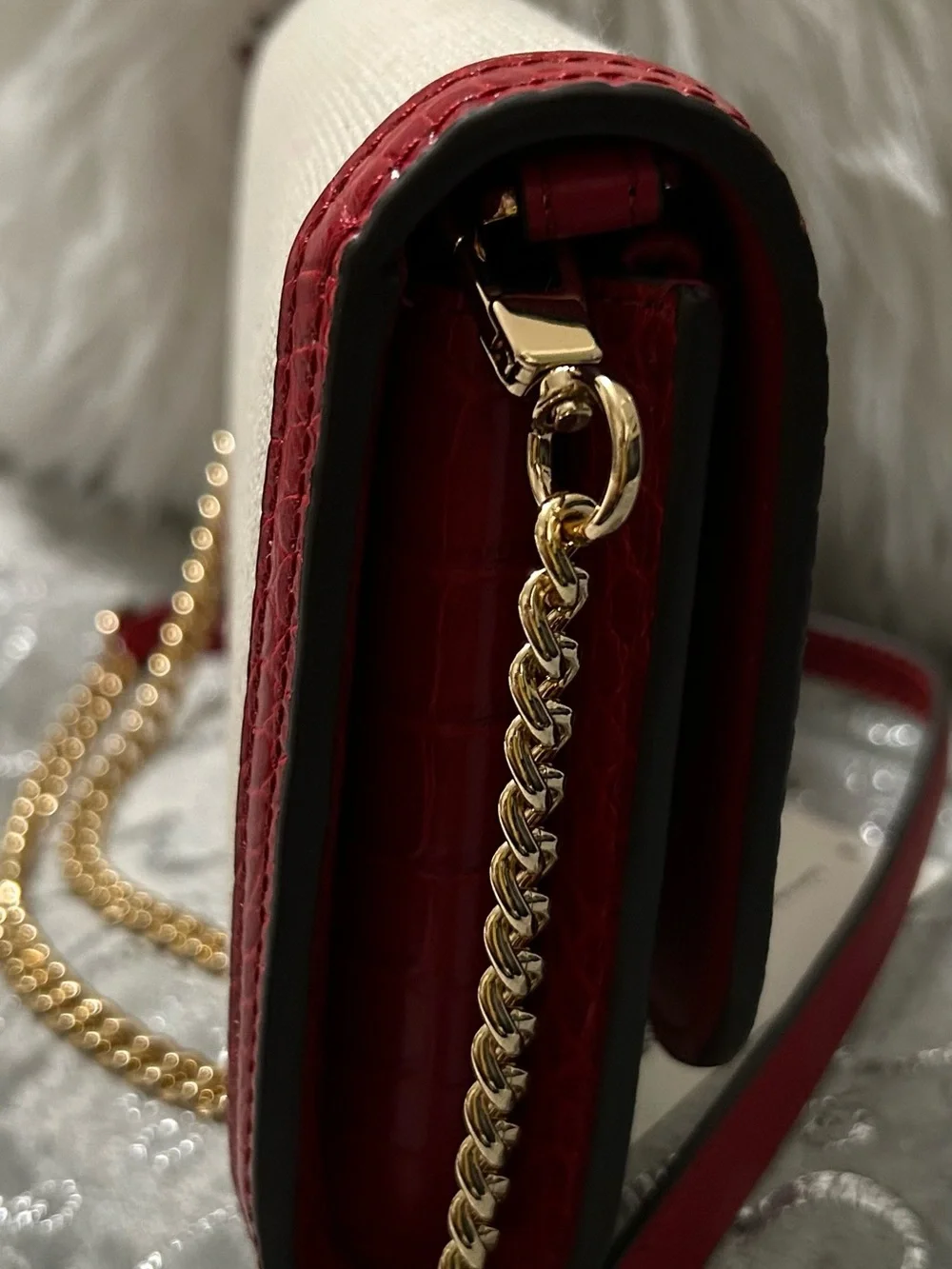 NWT Tory Burch Eleanor, Small, White/Red Convertible canvas bag w/Gold Chain